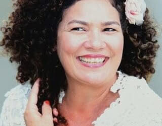 Perpétua diz que se reunirá na terça com Renan Calheiros para tratar sobre promulgação de PEC