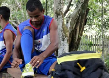 Autor de golaço do meio-campo, Gessé ganhou o noticiário mundial na semana passada