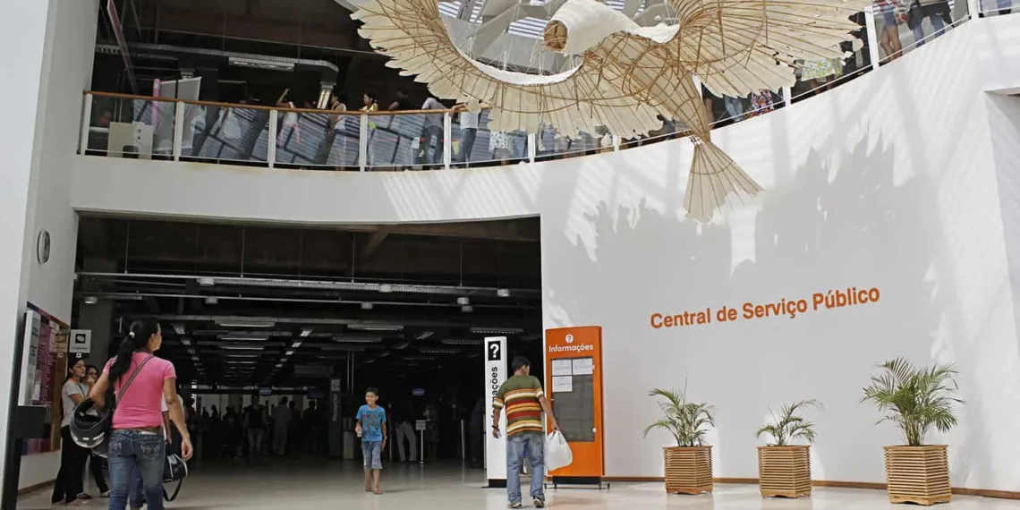 Confira o que abre e fecha neste feriado