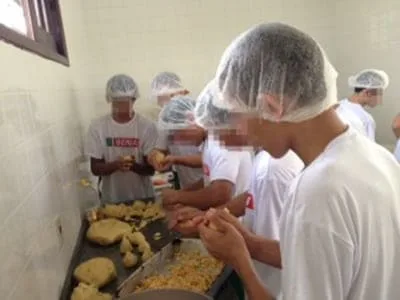 Curso de Salgadeiro do Senai desperta o empreendedorismo nos socioeducandos