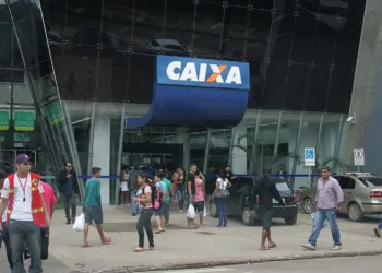 Três agências da Caixa abrem no sábado para pagamento do FGTS em Rio Branco