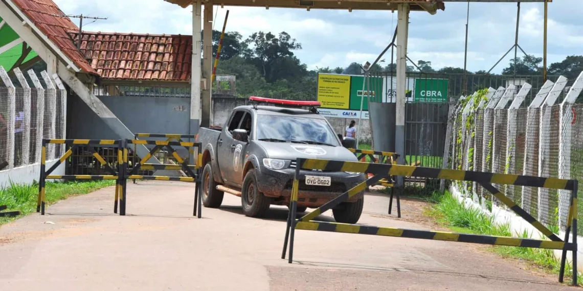 Apagões e chuvas facilitam fugas no complexo prisional