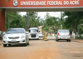 Professores acreanos ainda podem aderir greve nacional