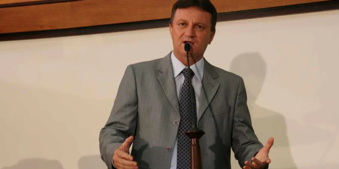 “Vou ajudar todos os companheiros do PT com ênfase no Angelim”, diz Pereira