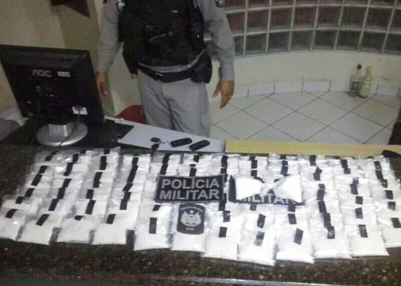Polícia apreende um dos maiores carregamentos de cocaína de Sena