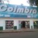 Bandidos rendem funcionários e clientes em assalto a loja
