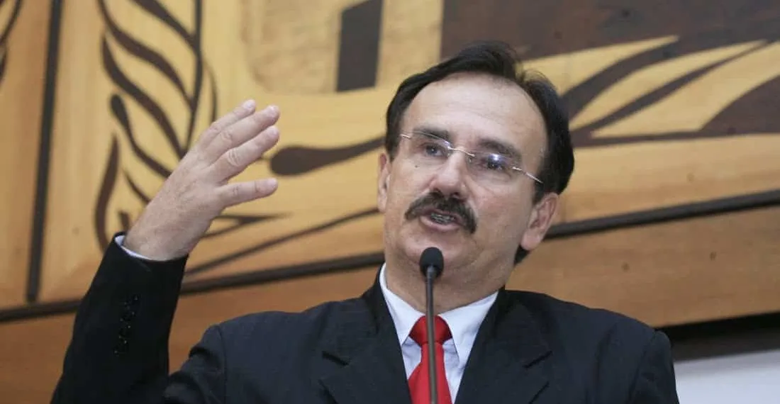 Walter Prado continua tratamento em São Paulo e diz que não sairá da política