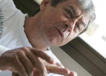 Dinho Gonçalves é um dos autores do livro ilustrado