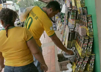 Corpo de Bombeiro orienta sobre utilização de fogos de artifícios