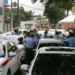 Trânsito caótico no Centro devido a manifestação dos mototaxistas e taxistas