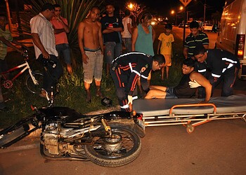O estudante Tiago de Carvalho foi socorrido pelo Samu