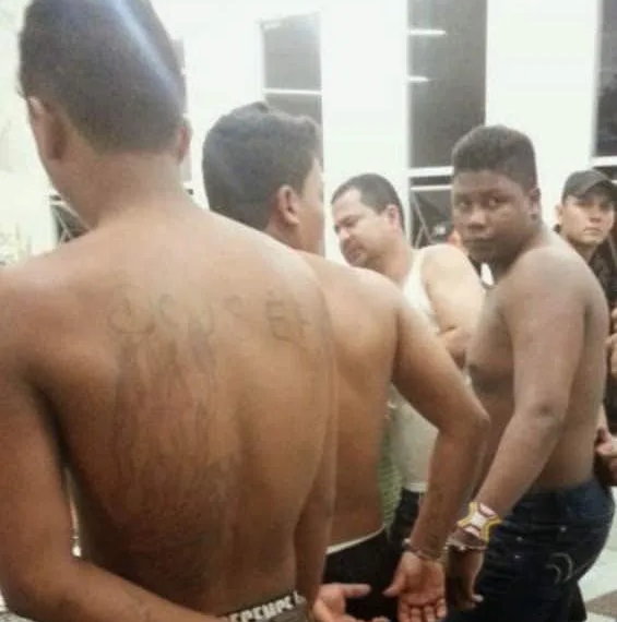 Três irmãos matam rapaz a pauladas em Tarauacá e vão pra casa dormir