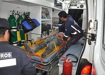 Rapaz esfaqueia estranho e acaba agredido a pauladas no Novo Esperança