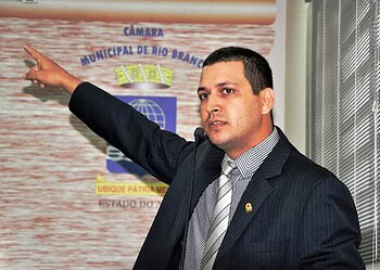 Forneck garante que não é candidato, pois tem um compromisso com Marcus Alexandre