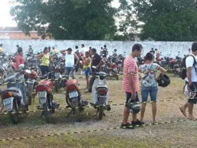 Quase 400 lotes de motocicletas serão leiloadas