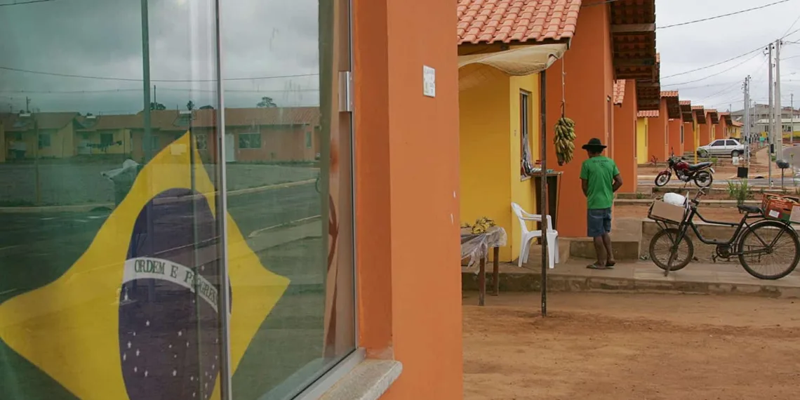 Moradores esperam bom resultado para o Brasil no jogo de hoje