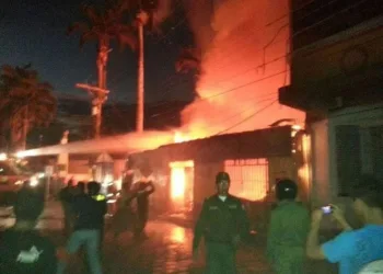 Bolivianos elogiam bombeiros acreanos que ajudaram a controlar fogo em Pando