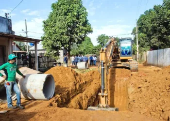 Mais de 15 mil habitantes serão beneficiados com as obras nas ruas do conjunto