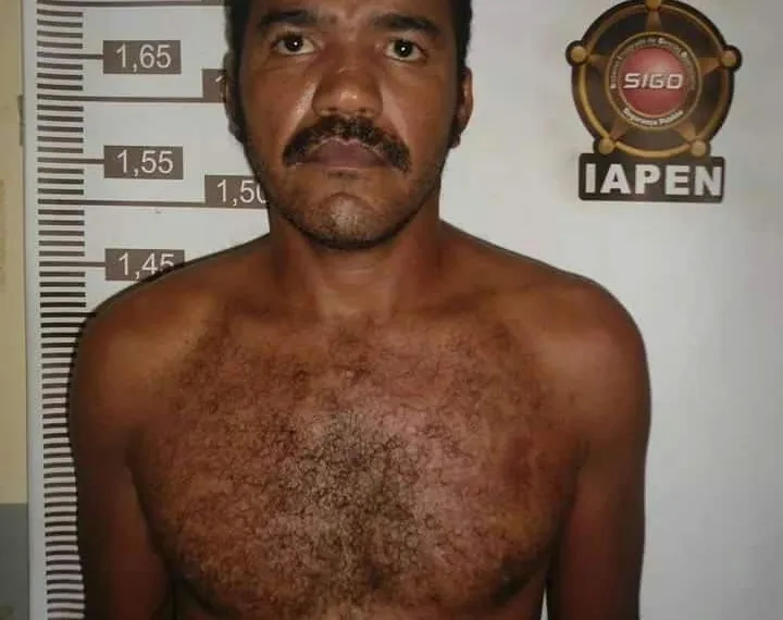 Homem é preso transportando drogas dentro de ônibus