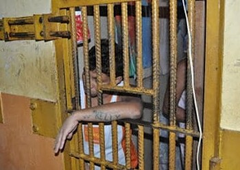 Presidiários reclamaram da qualidade da comida também