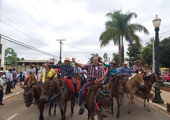 Candidatos ao Governo e Senado participam da Cavalgada