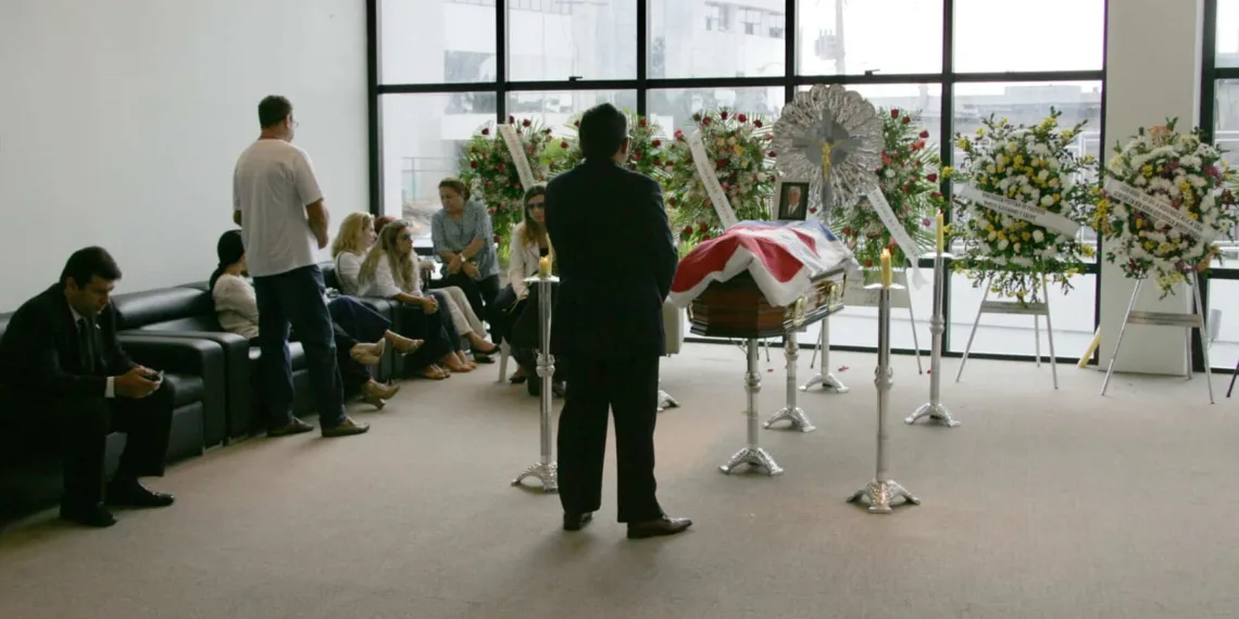 Velório de Poersch marcado pela emoção dos familiares e amigos