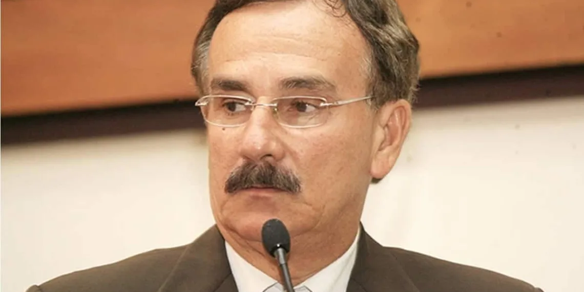 Prado sofreu um acidente vascular cerebral recentemente