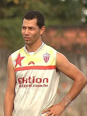 Técnico Zezito espera pelo retorno do meia Alcione