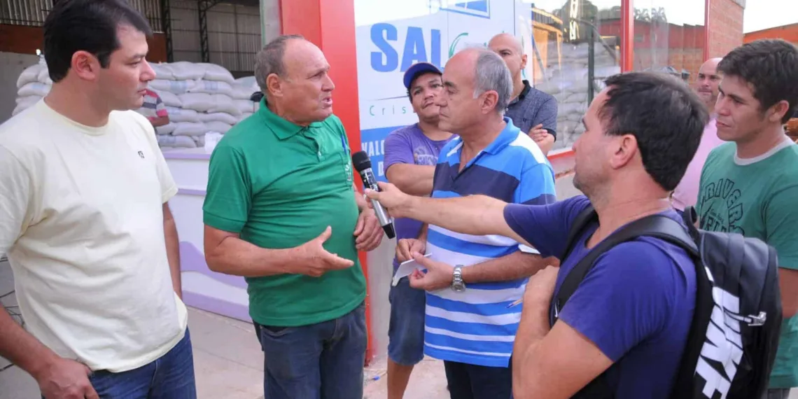 Bocalom e Roberto Duarte fazem caminhada no Cidade Nova