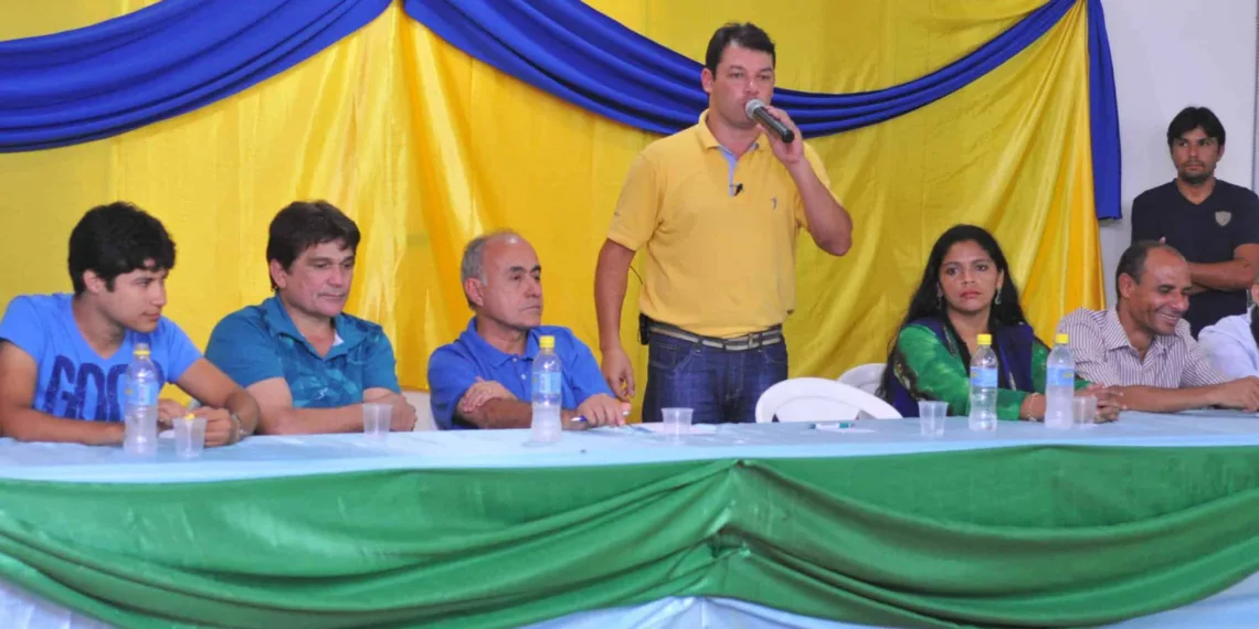 Roberto Duarte sai em defesa de Bocalom e diz que se espelha nele e em Henrique Afonso