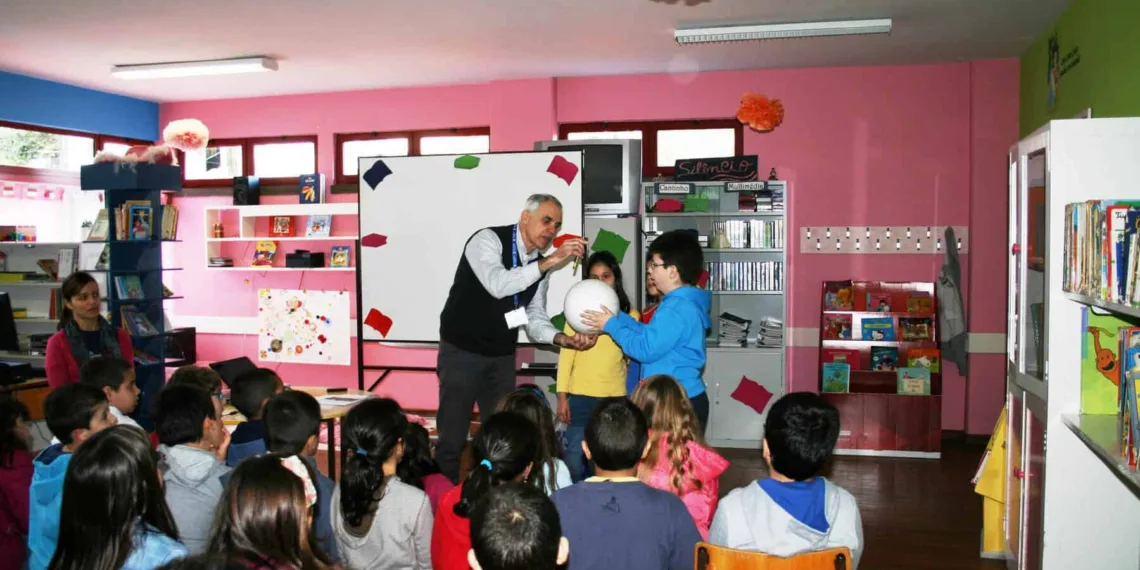 Visitantes realizarão atividades educativas nas escolas