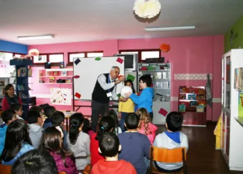 Visitantes realizarão atividades educativas nas escolas