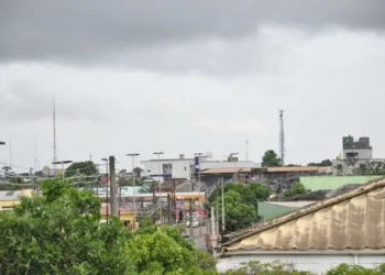 Em apenas, 12 horas, em Rio Branco choveu 120% acima da média climatológica para todo o mês de agosto