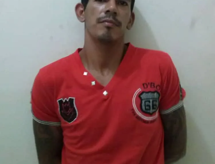 Davi foi preso por policiais com droga, durante ronda de rotina