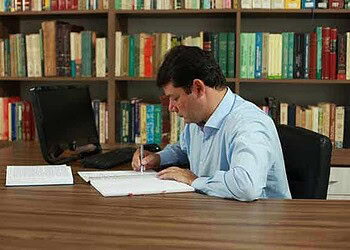 Candidato ao Senado, o advogado Roberto Duarte Júnior fala sobre a disputa eleitoral