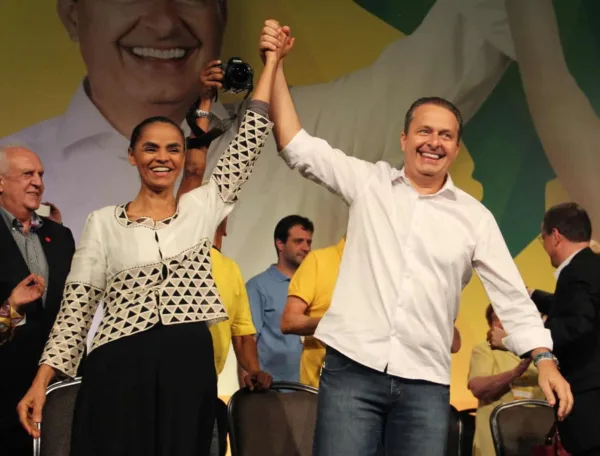 Marina dá aval sobre consulta do PSB para tê-la como candidata à Presidência
