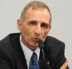 Foster Brown