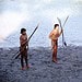 Dois índios isolados chegam à praia do Rio Envira; esta semana, eles fizeram o primeiro contato direto com não-índios