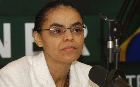 Ex-senadora Marina Silva é oficializada à disputa pelo PSB, em reunião do partido