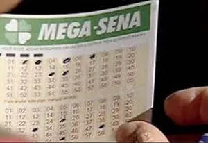 Mega-Sena acumula e pode pagar até R$ 6,6 milhões hoje