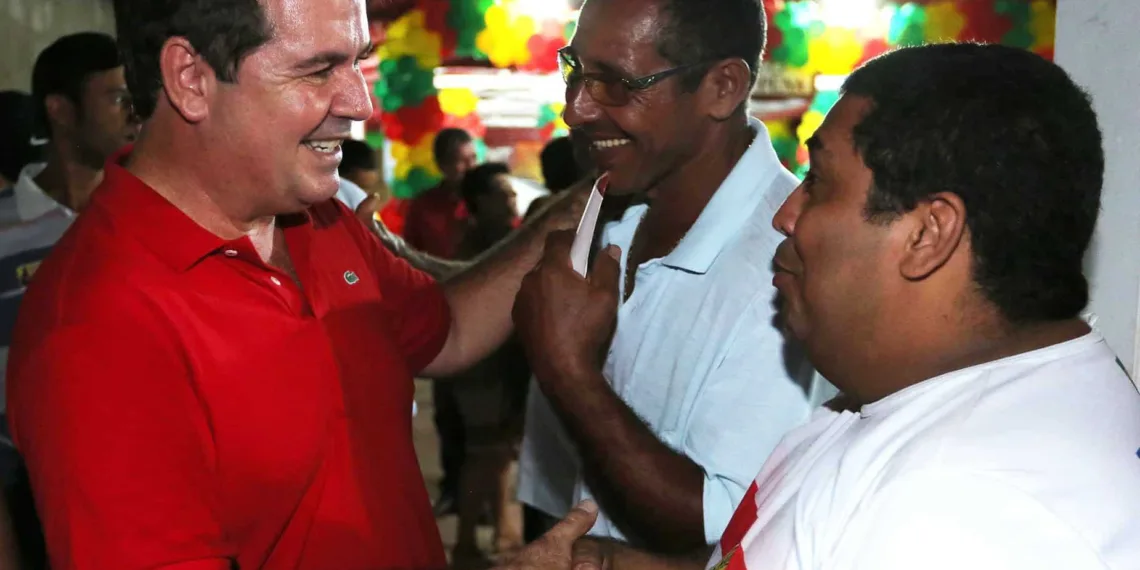 Tião Viana participa de lançamento da plataforma parlamentar de Perpétua Almeida e debate plano de governo