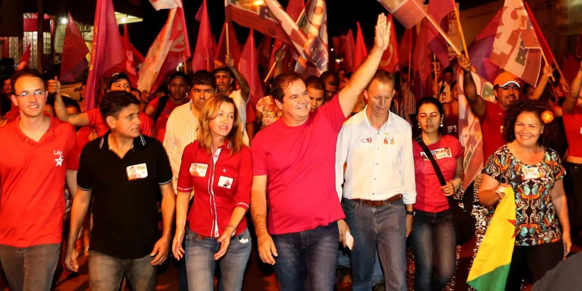 Brasiléia celebra com a Frente Popular em caminhada com Tião e Perpétua
