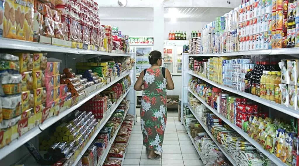 Preços de produtos continuam altos, desde março