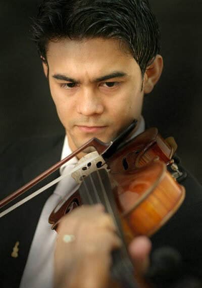 Violinista Miquéias Haluen