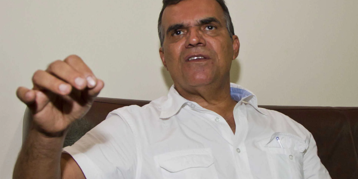 Pascoal Muniz, da Fapac: capacitação aos docentes para o curso