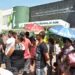 Sem-terras fecham rua e fazem manifestação em frente à sede do Incra