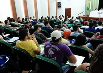 Ufac abre semana de Medicina Veterinária