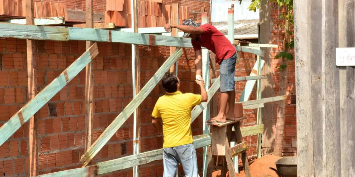Roberto Duarte propõe casa própria para beneficiários do Programa Bolsa Família