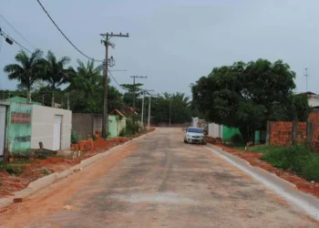 Rua onde antes só era lama, teve melhorias com pavimentação