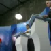 Mediador e os dois candidatos postados para o debate